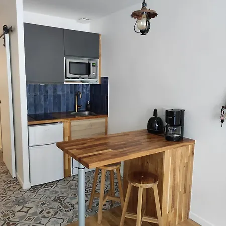 Apartman Calme A Deux Pas Du De *